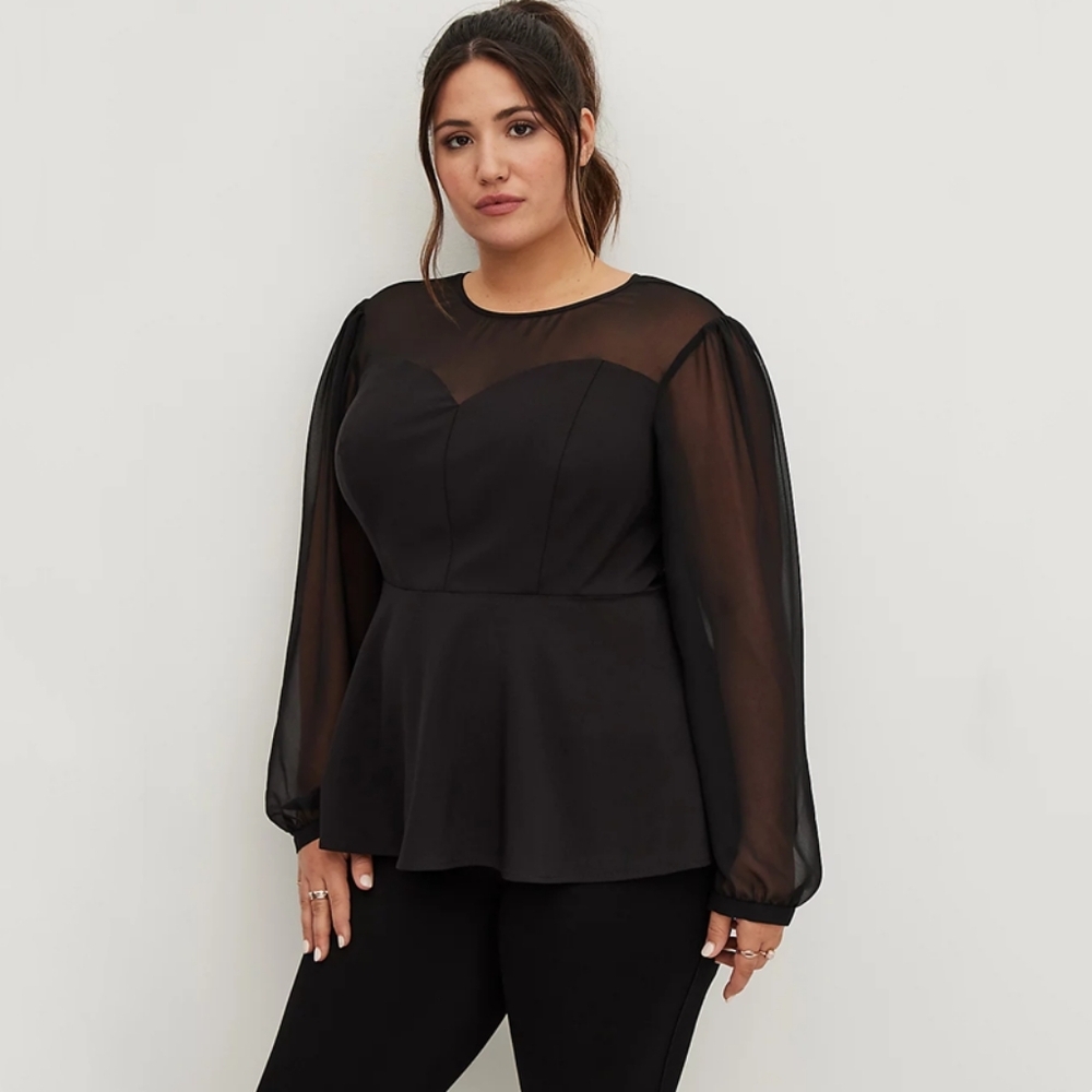 Torrid sweetheart neckline peplum top size 1X